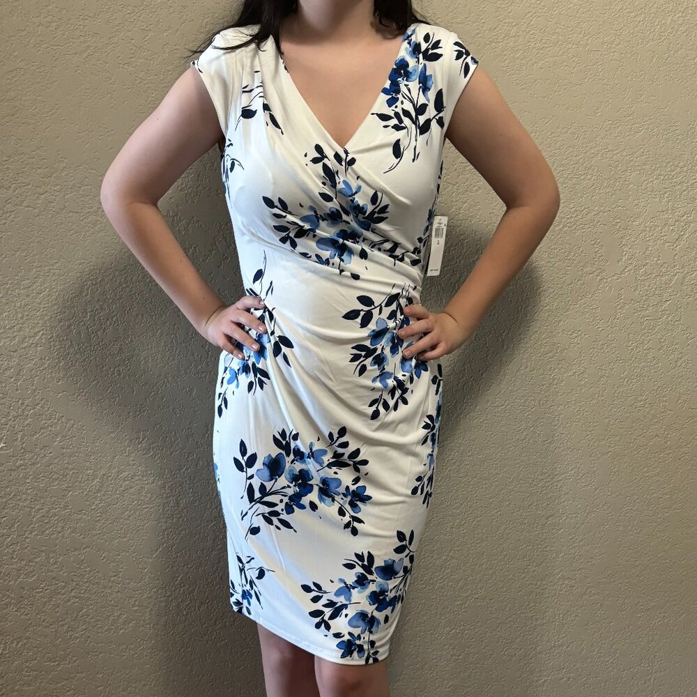 NWT Ralph Lauren Blue & White Floral Size 10